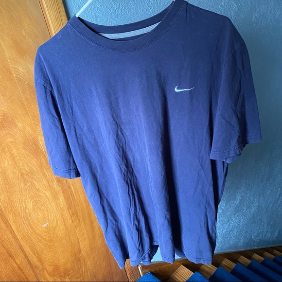 Nike Other - vintage navy blue nike tee